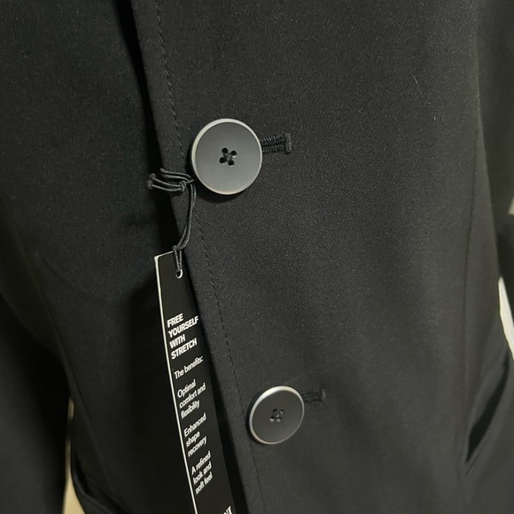 ALFANI Women’s Black Button Up and Zipper Jacket - Picture 4 of 16